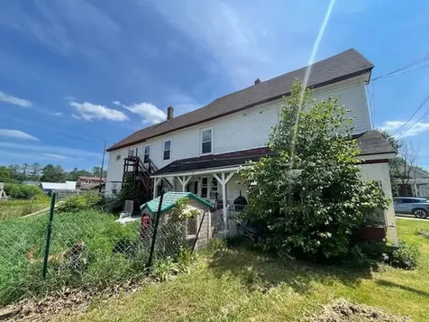 23 Depot Street Lancaster NH 03584