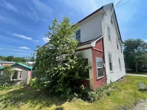 23 Depot Street Lancaster NH 03584