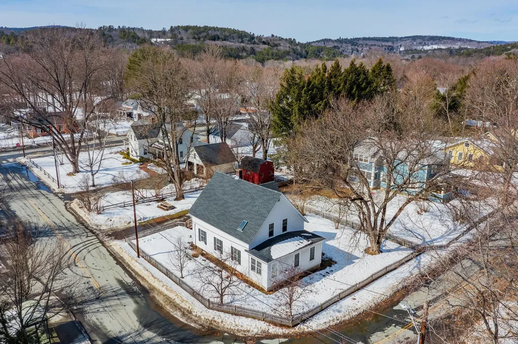 11 Hazen Street Norwich VT 05055
