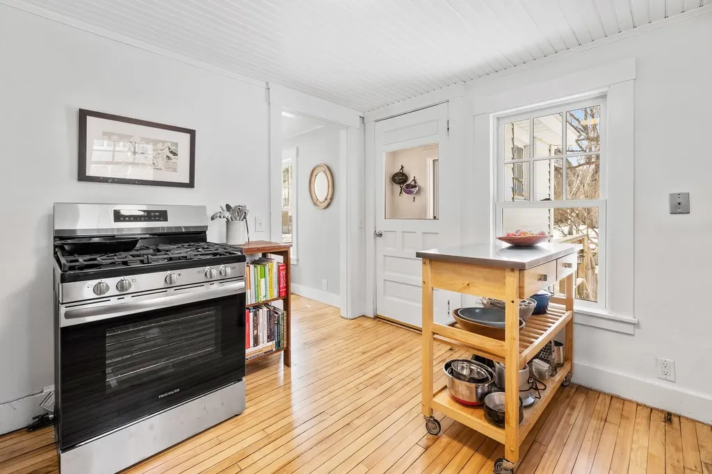 11 Hazen Street Norwich VT 05055