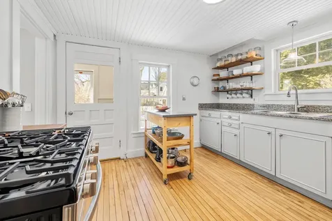 11 Hazen Street Norwich VT 05055