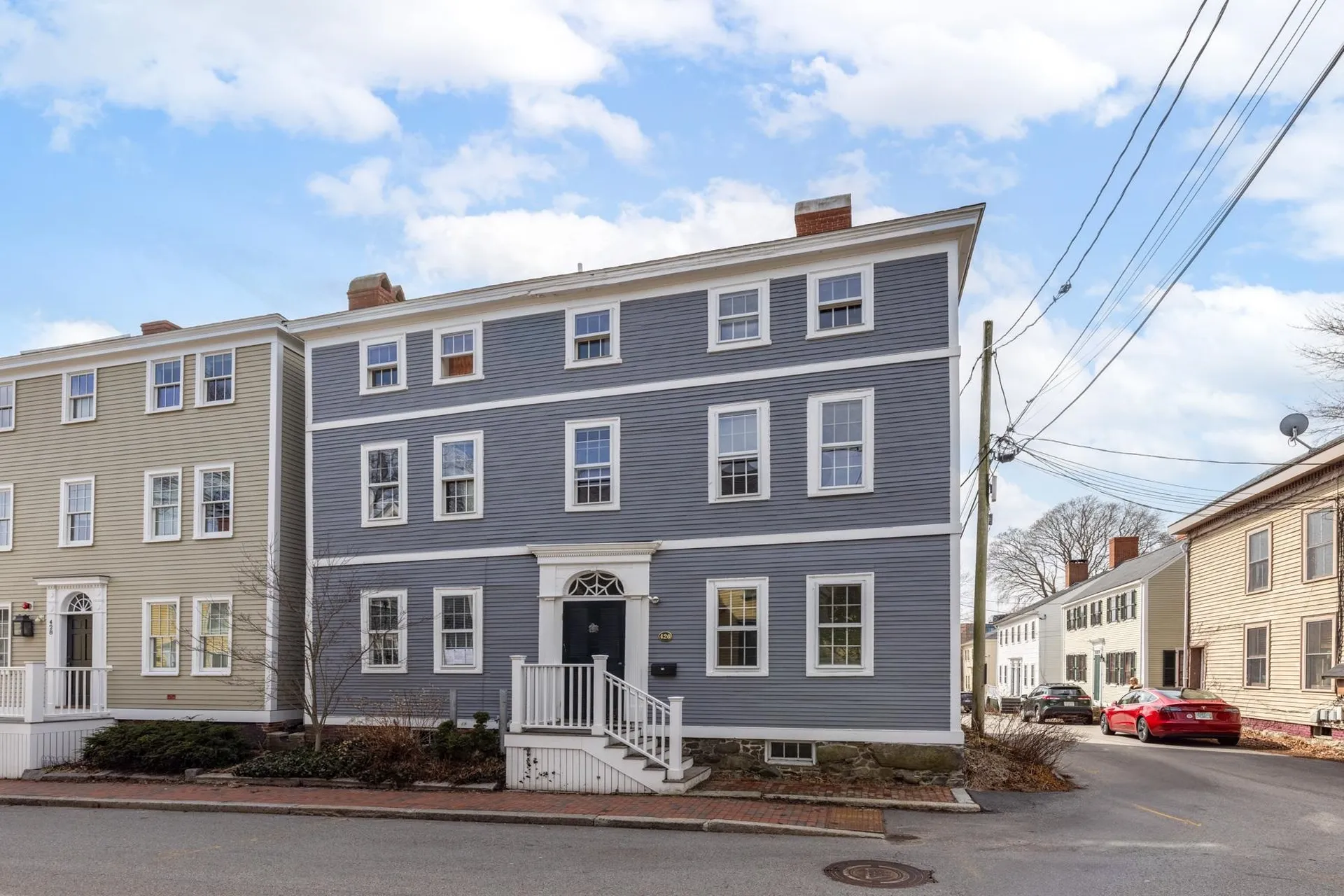 420 Pleasant Street Portsmouth NH 03801