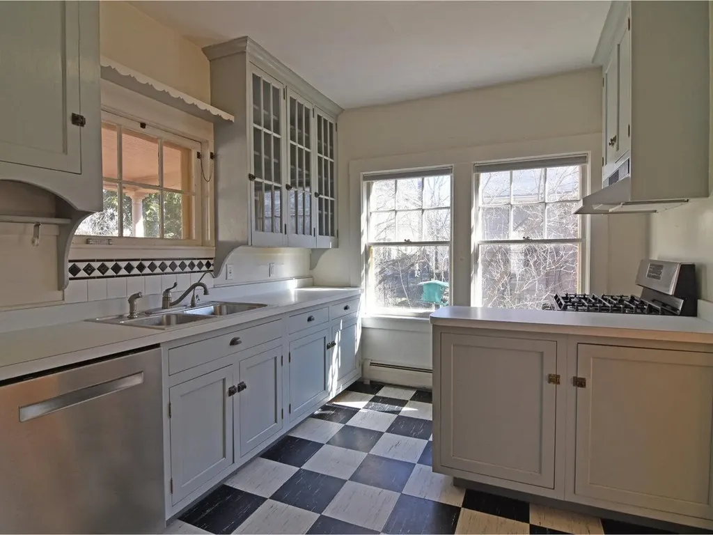 32 Wilson Street Burlington VT 05401