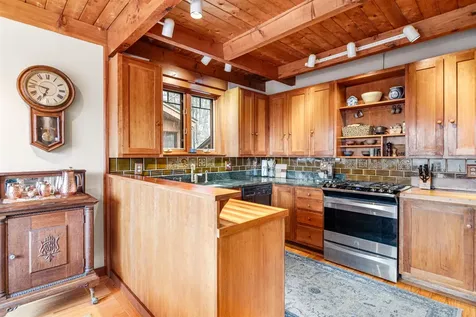 6 Fox Lane Westford VT 05494
