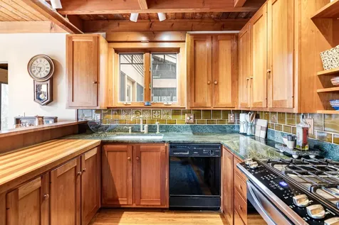 6 Fox Lane Westford VT 05494