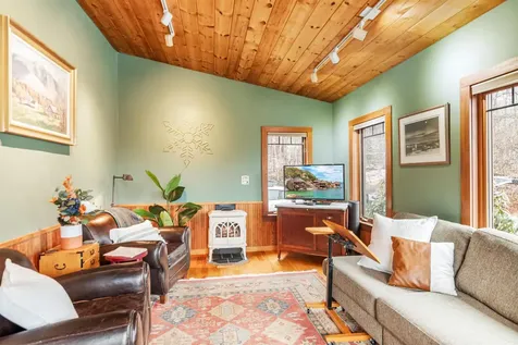 6 Fox Lane Westford VT 05494