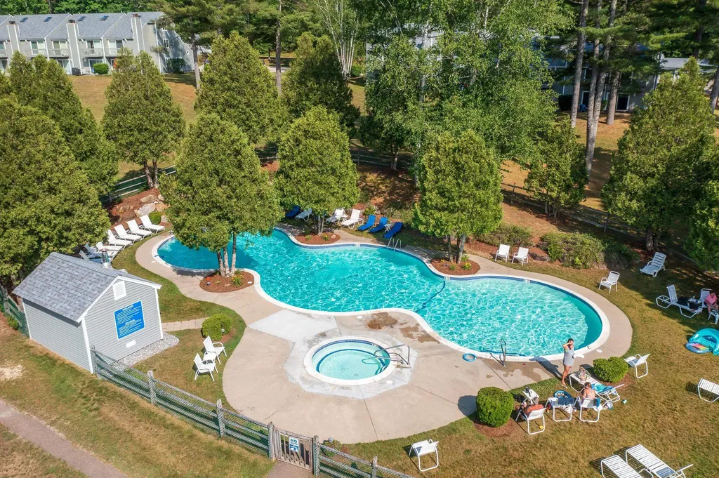 51 Mountain River East Road Thornton NH 03285