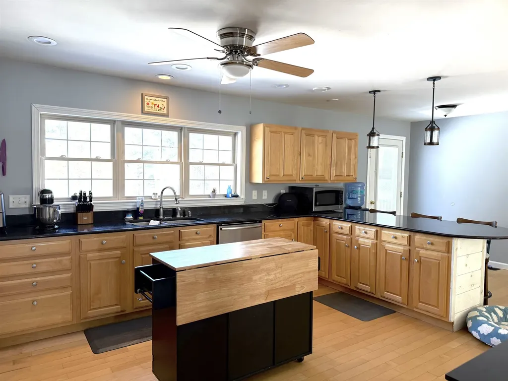 152 Overlook Drive Lyndon VT 05851