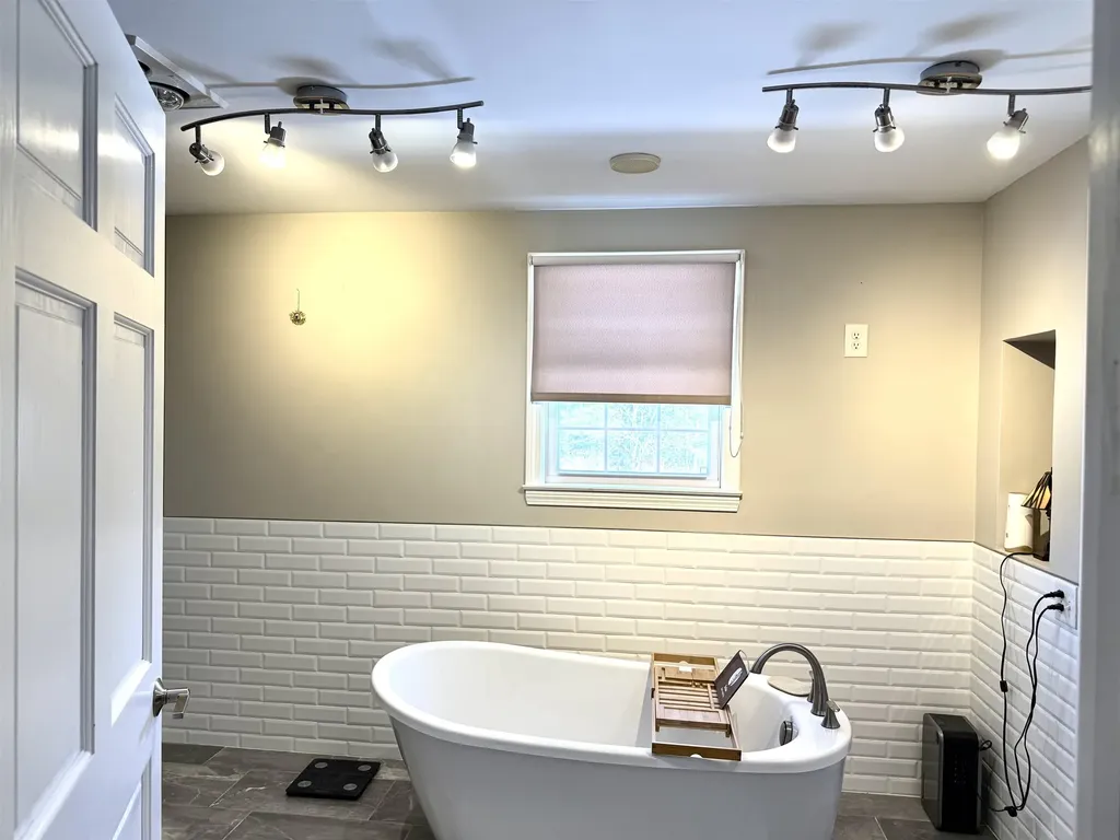 152 Overlook Drive Lyndon VT 05851