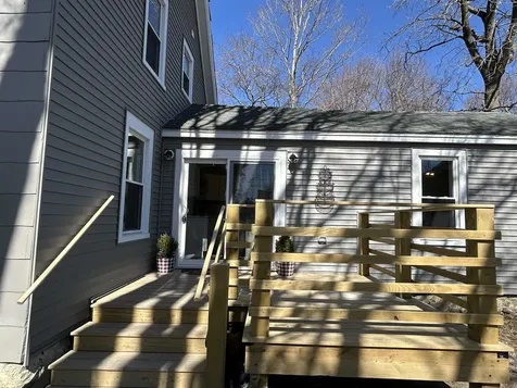 16 Browning Place Bennington VT 05201