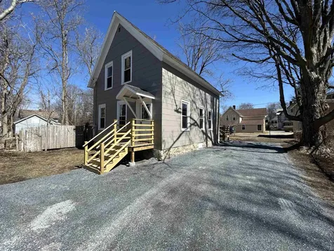 16 Browning Place Bennington VT 05201