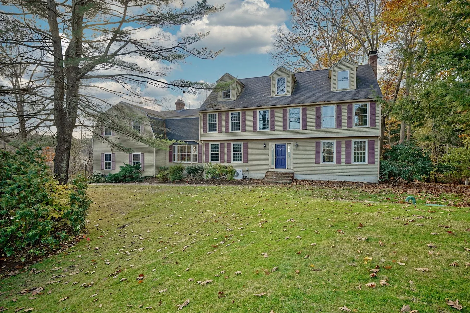 5 Runnymede Drive North Hampton NH 03862