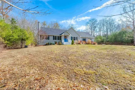 114 Scruton Pond Road Barrington NH 03825