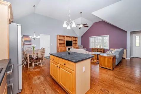 114 Scruton Pond Road Barrington NH 03825