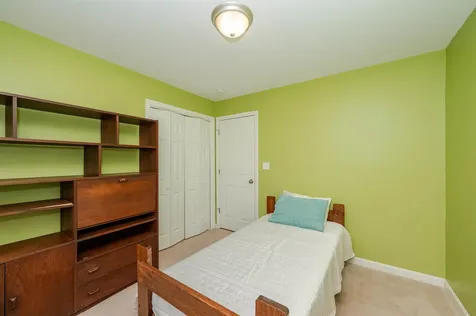 114 Scruton Pond Road Barrington NH 03825