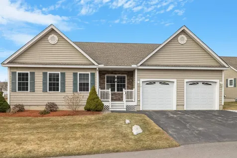 2 Cricketfield Lane Hudson NH 03051