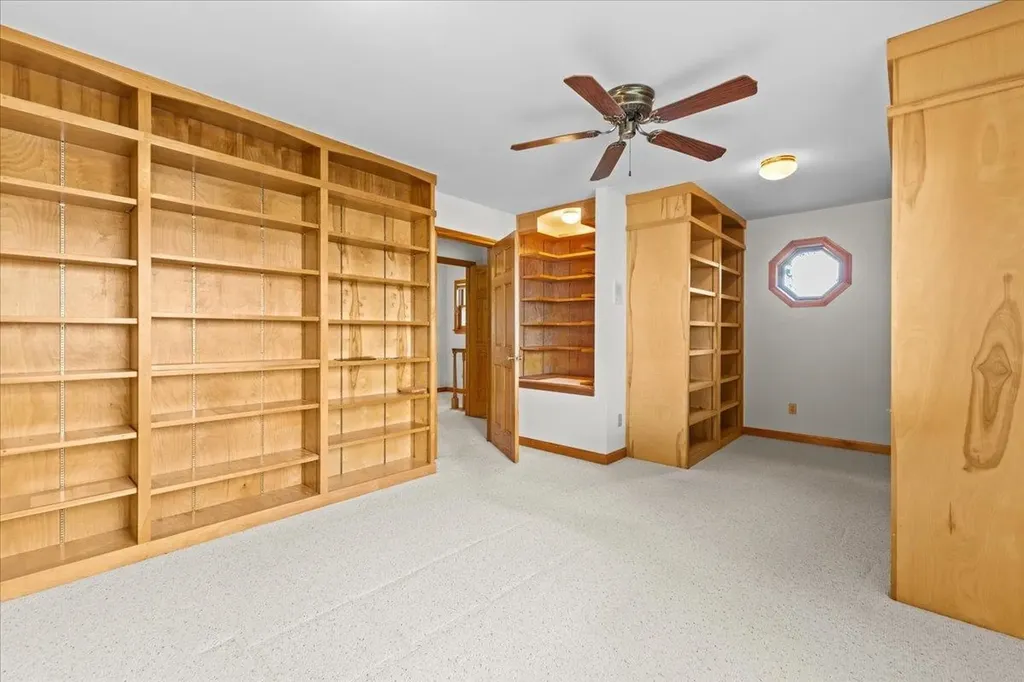 18 Sunrise Lane Grand Isle VT 05458