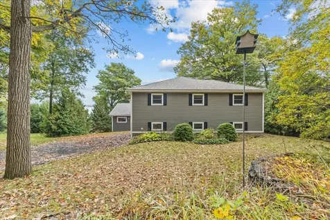 18 Sunrise Lane Grand Isle VT 05458