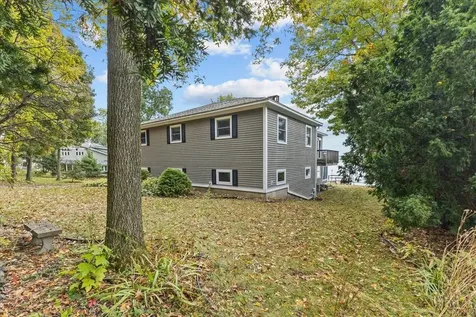 18 Sunrise Lane Grand Isle VT 05458