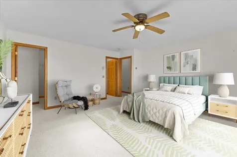 18 Sunrise Lane Grand Isle VT 05458