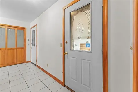 18 Sunrise Lane Grand Isle VT 05458