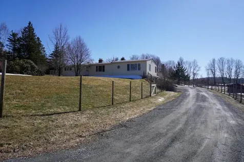 99 Ferndale Drive Barnard VT 05031