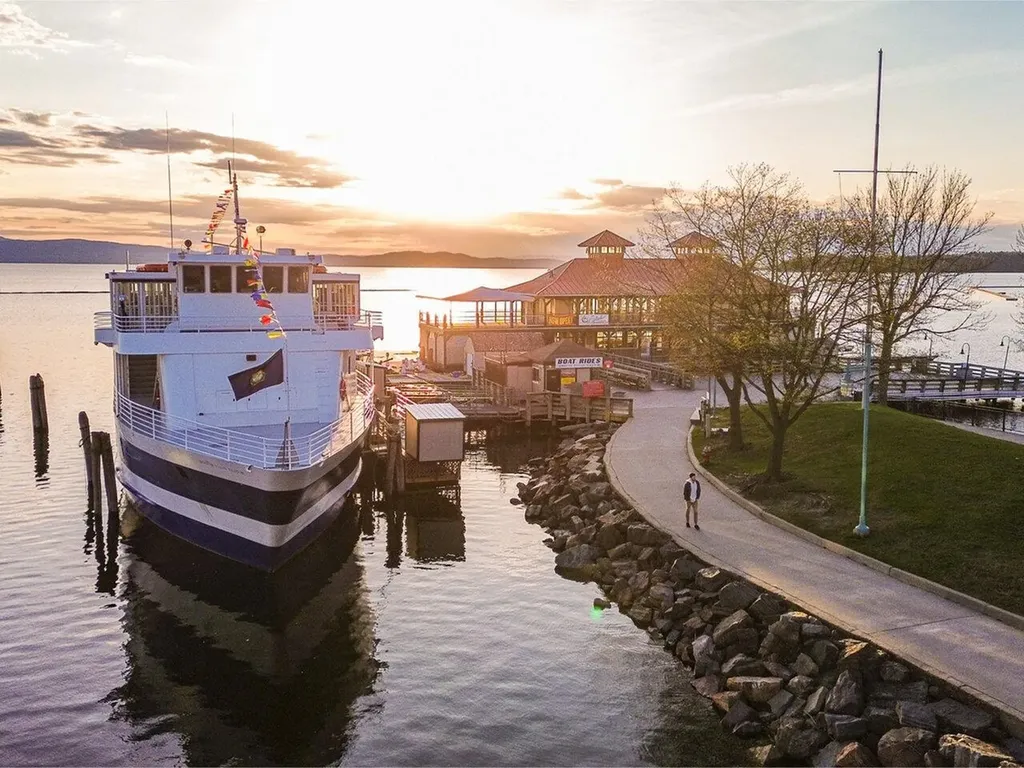 15 North Williams Street Burlington VT 05401