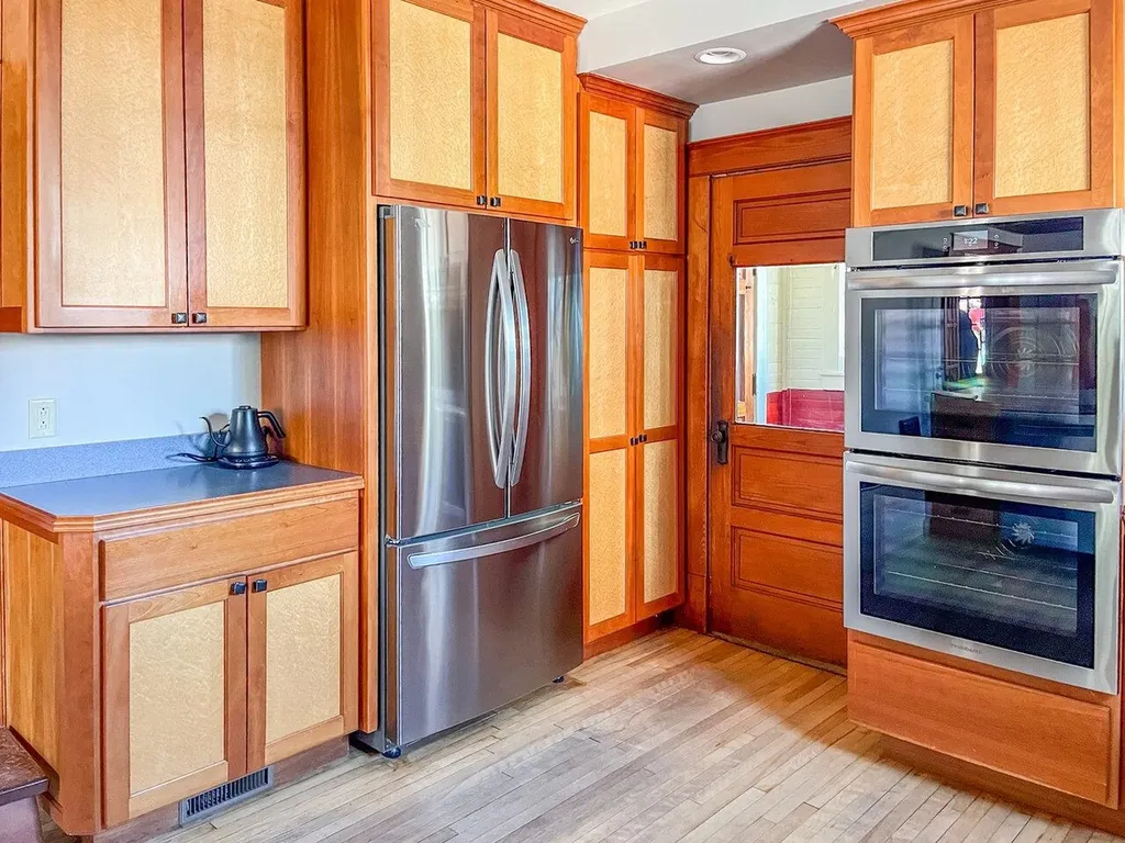 15 North Williams Street Burlington VT 05401