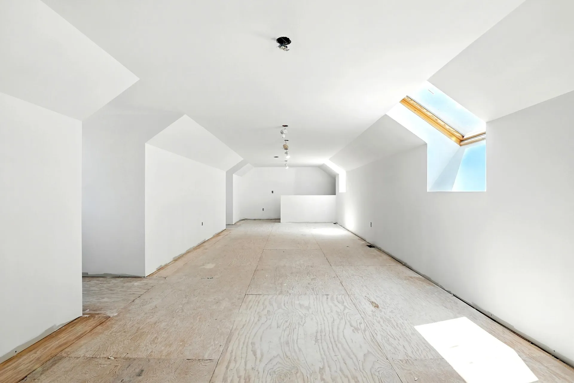 40 South River Road Bedford NH 03110