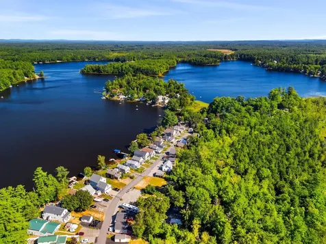 62 Wilders Grove Road Newton NH 03858