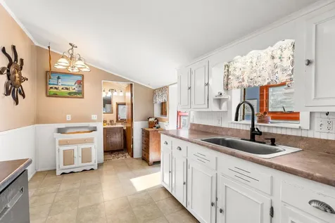 62 Wilders Grove Road Newton NH 03858