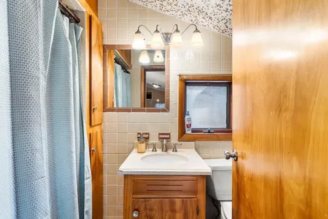62 Wilders Grove Road Newton NH 03858