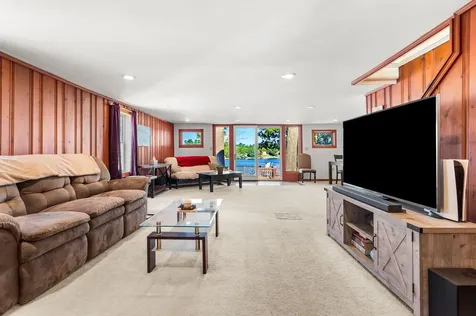 62 Wilders Grove Road Newton NH 03858