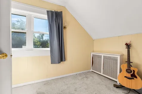 62 Wilders Grove Road Newton NH 03858