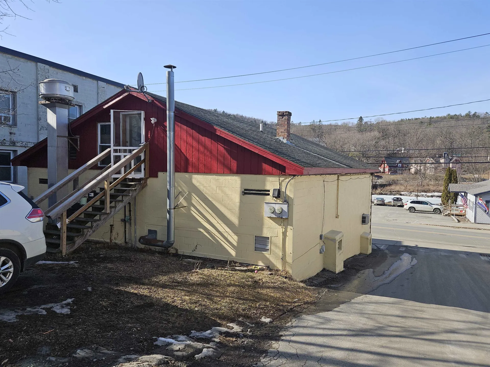 16 N Main Street Lisbon NH 03585