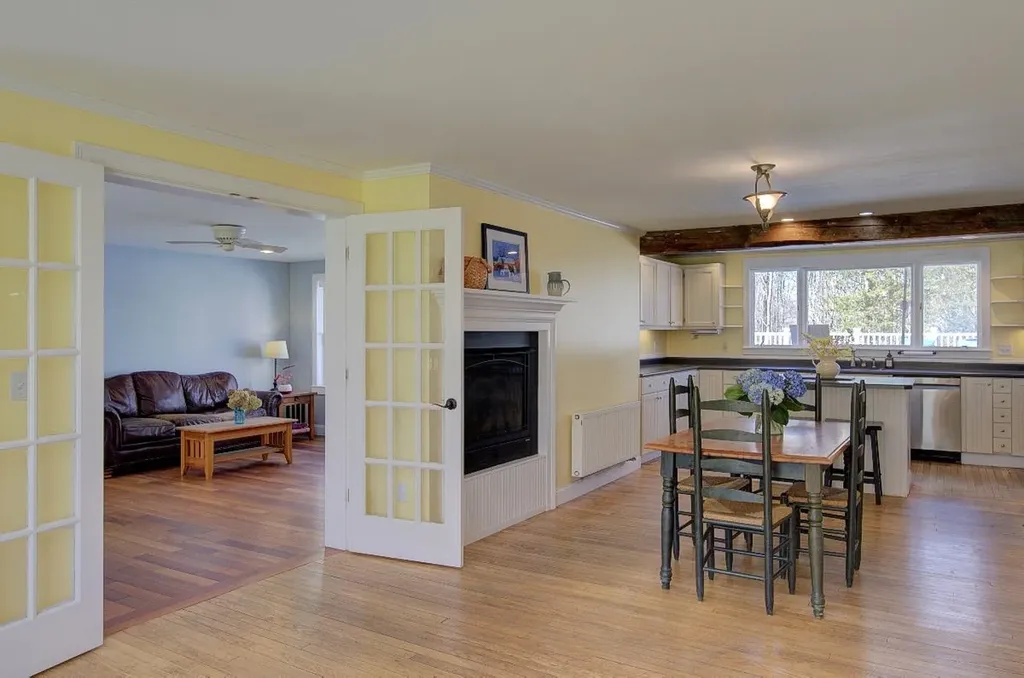 1009 South End Road North Hero VT 05474