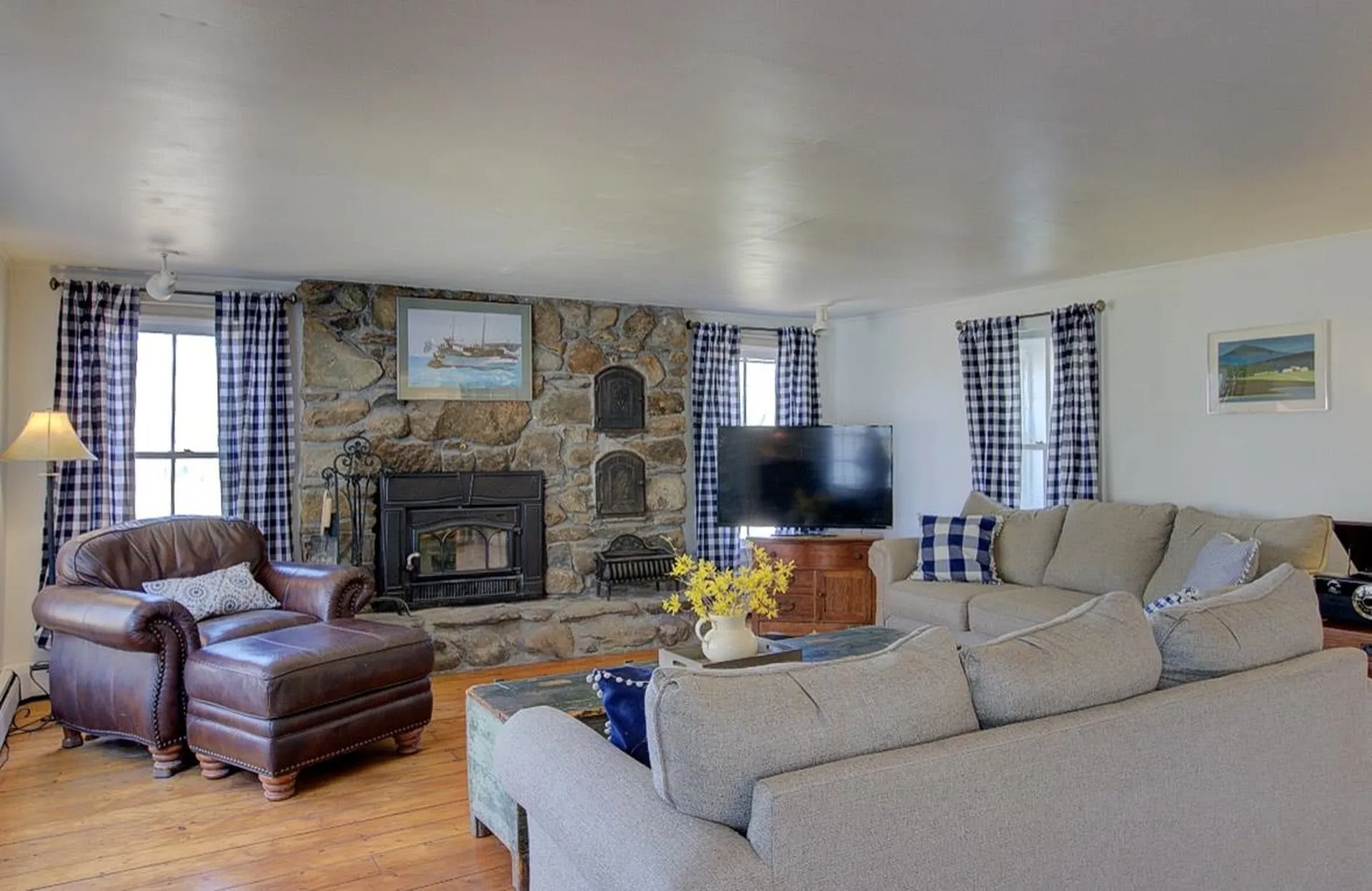 1009 South End Road North Hero VT 05474