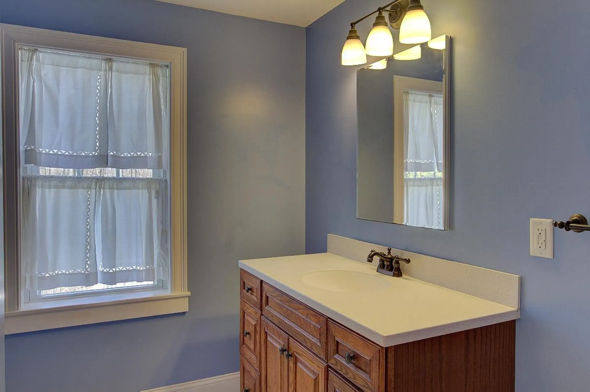 1009 South End Road North Hero VT 05474