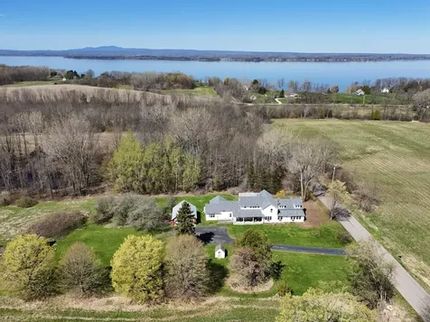 1009 South End Road North Hero VT 05474