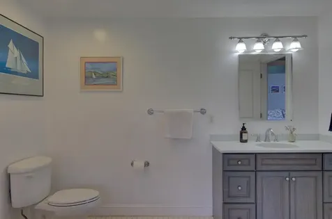 1009 South End Road North Hero VT 05474