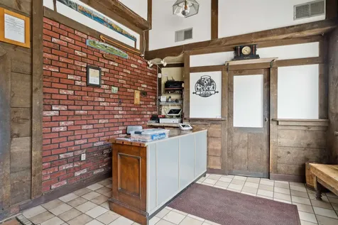 456 Us Route 5 S Fairlee VT 05045