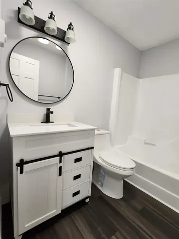 20 Oak Drive Belmont NH 03220