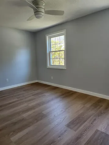 20 Oak Drive Belmont NH 03220