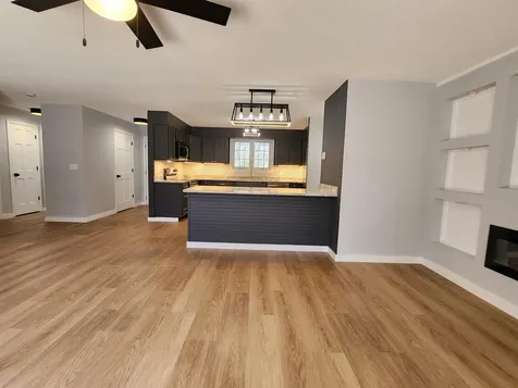 20 Oak Drive Belmont NH 03220