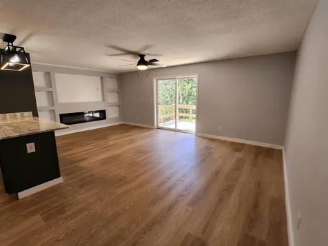 20 Oak Drive Belmont NH 03220
