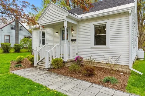 121 Fillmore Street Bennington VT 05201
