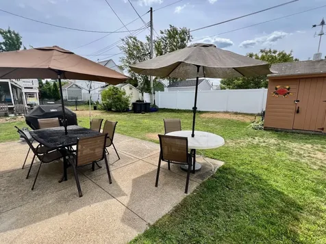 339 Woodstock Street Seabrook NH 03874
