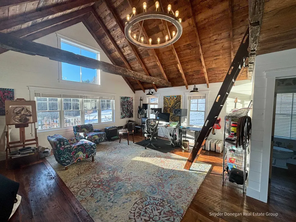 3086 South Road Woodstock VT 05091