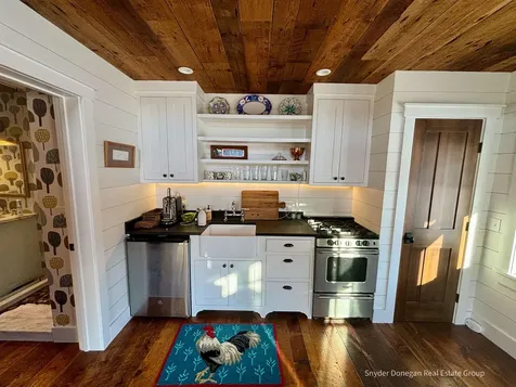 3086 South Road Woodstock VT 05091