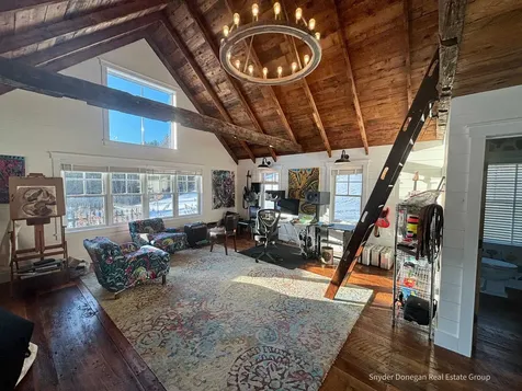 3086 South Road Woodstock VT 05091